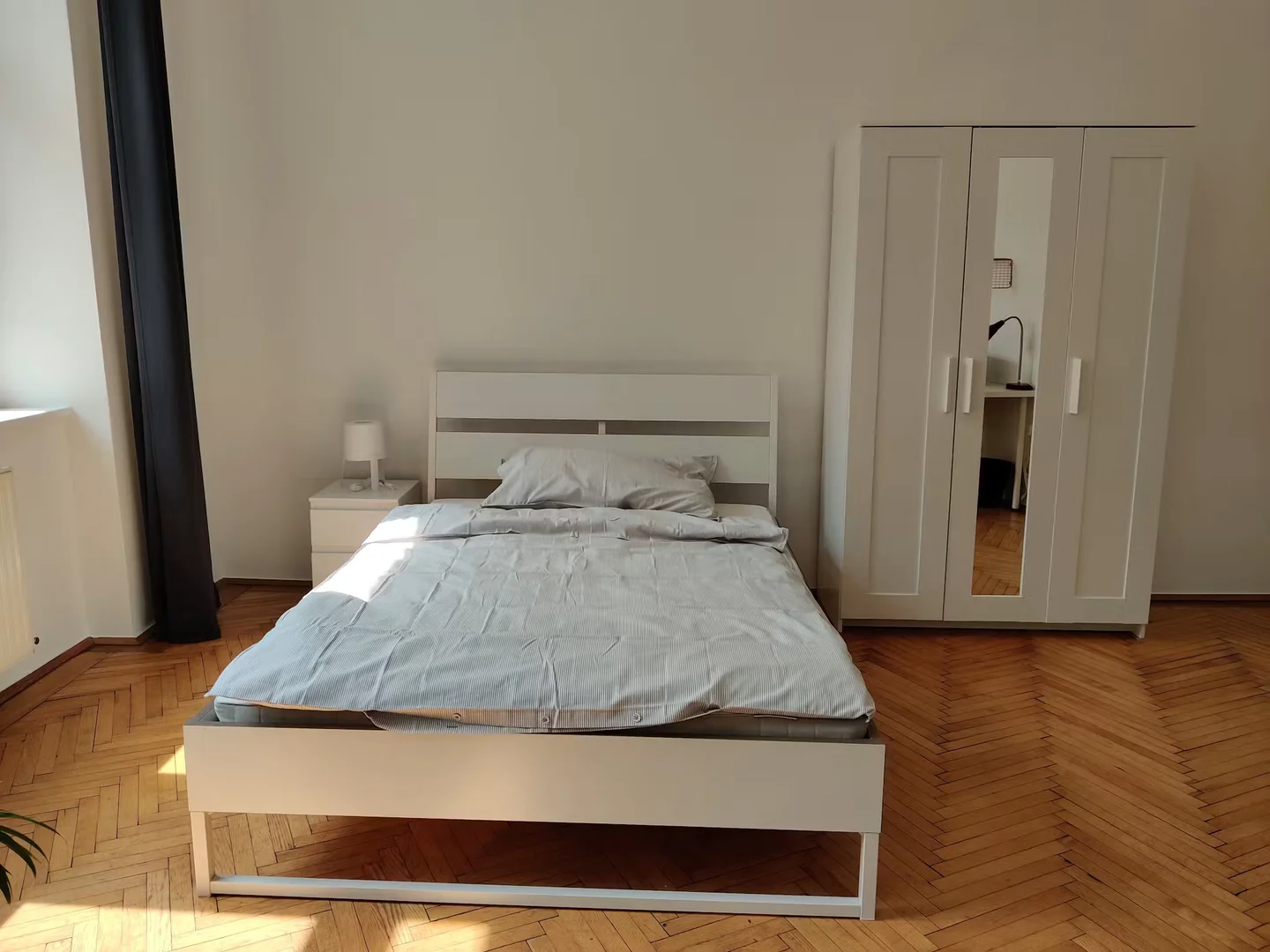 Habitación en apartamento estudiantil en alquiler en , completamente amueblado
