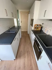 Privatzimmer in der Rue Louis Hap, Saint-Pierre, bild 7 von 10