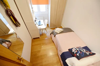 Habitación en alquiler con cama doble Bilbao