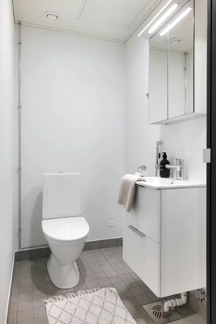 Budget-friendly student room close to campus in 