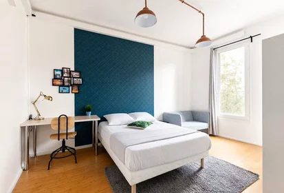 Quarto privado em Rue Victor Hugo, , imagem 1 de 9