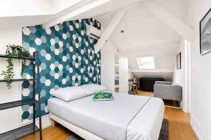 Privatzimmer in der Rue Victor Hugo, , bild 1 von 9