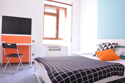 Room for rent with double bed Casteddu-cagliari