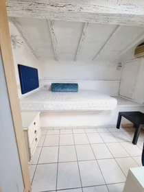 Private room at Via Senese, Centro Storico, image 10 of 10