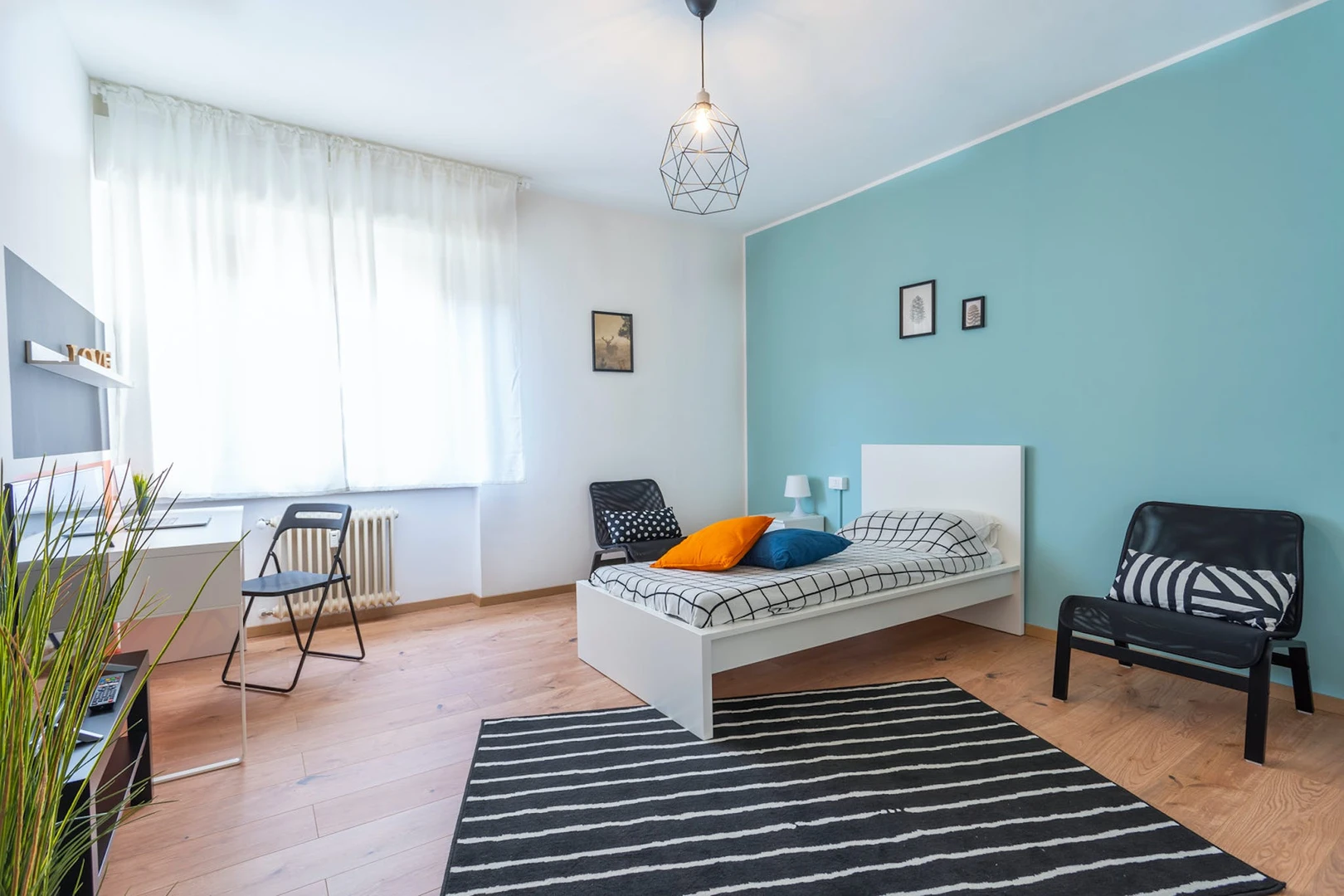 Habitación en alquiler con cama doble Udine
