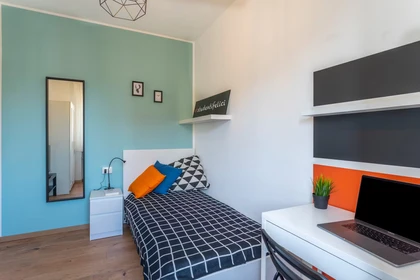 Renting rooms by the month in Udine