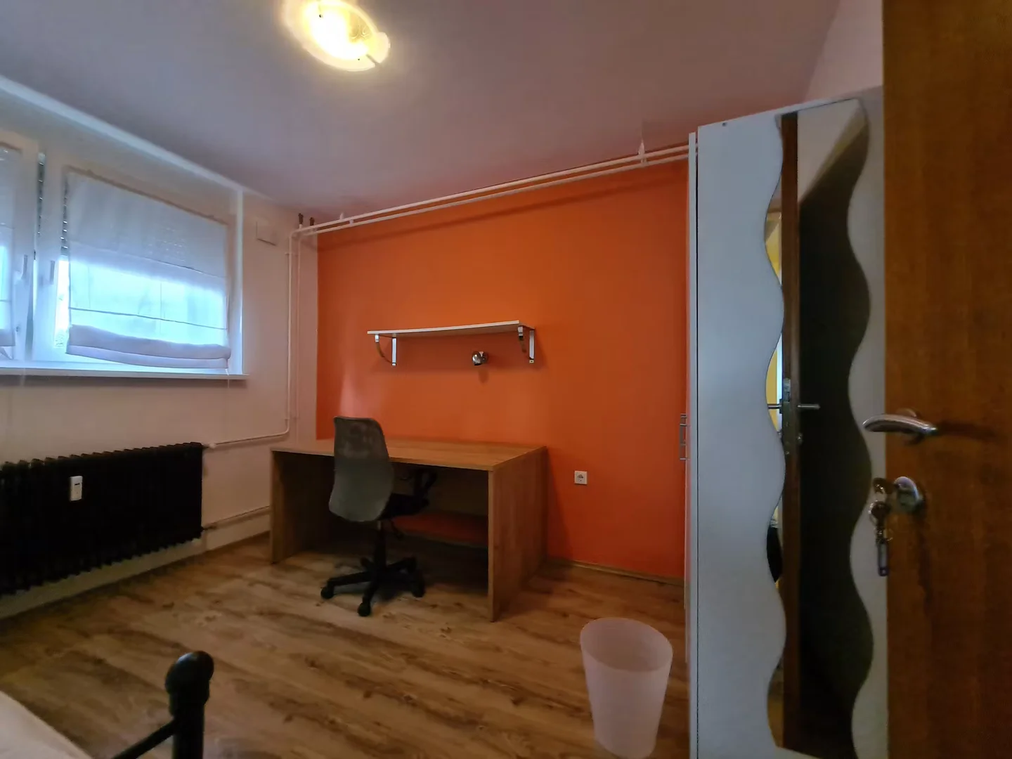 Komfortables und geräumiges Studentenzimmer in 