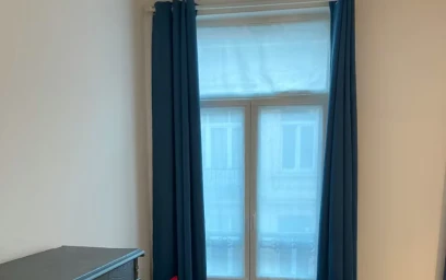 Private room at Rue Dupont, Quartier Brabant, image 2 of 10
