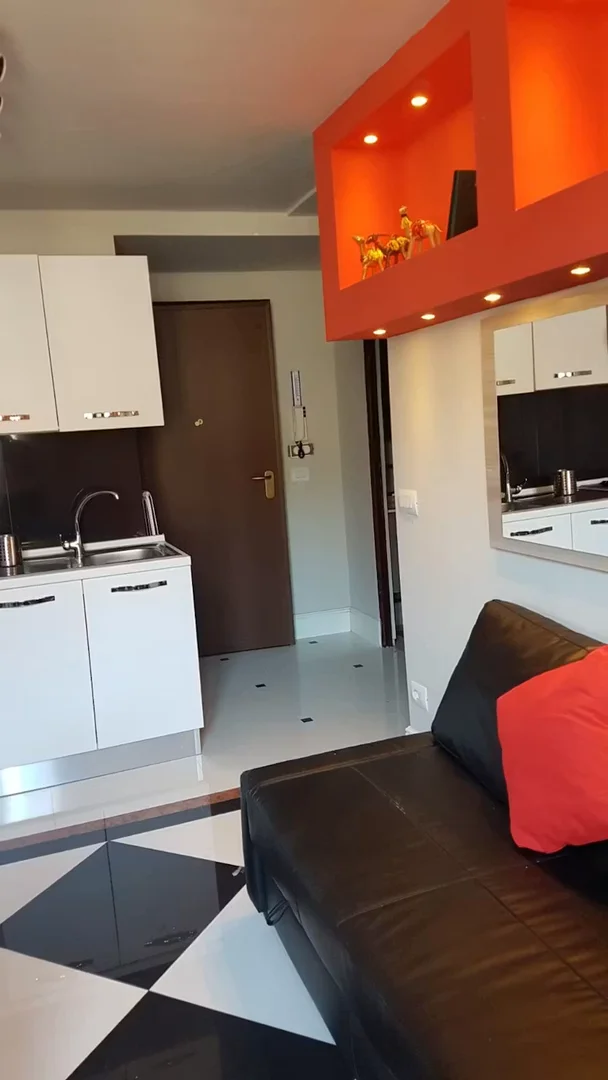 Quarto acolhedor para estudantes disponível em 