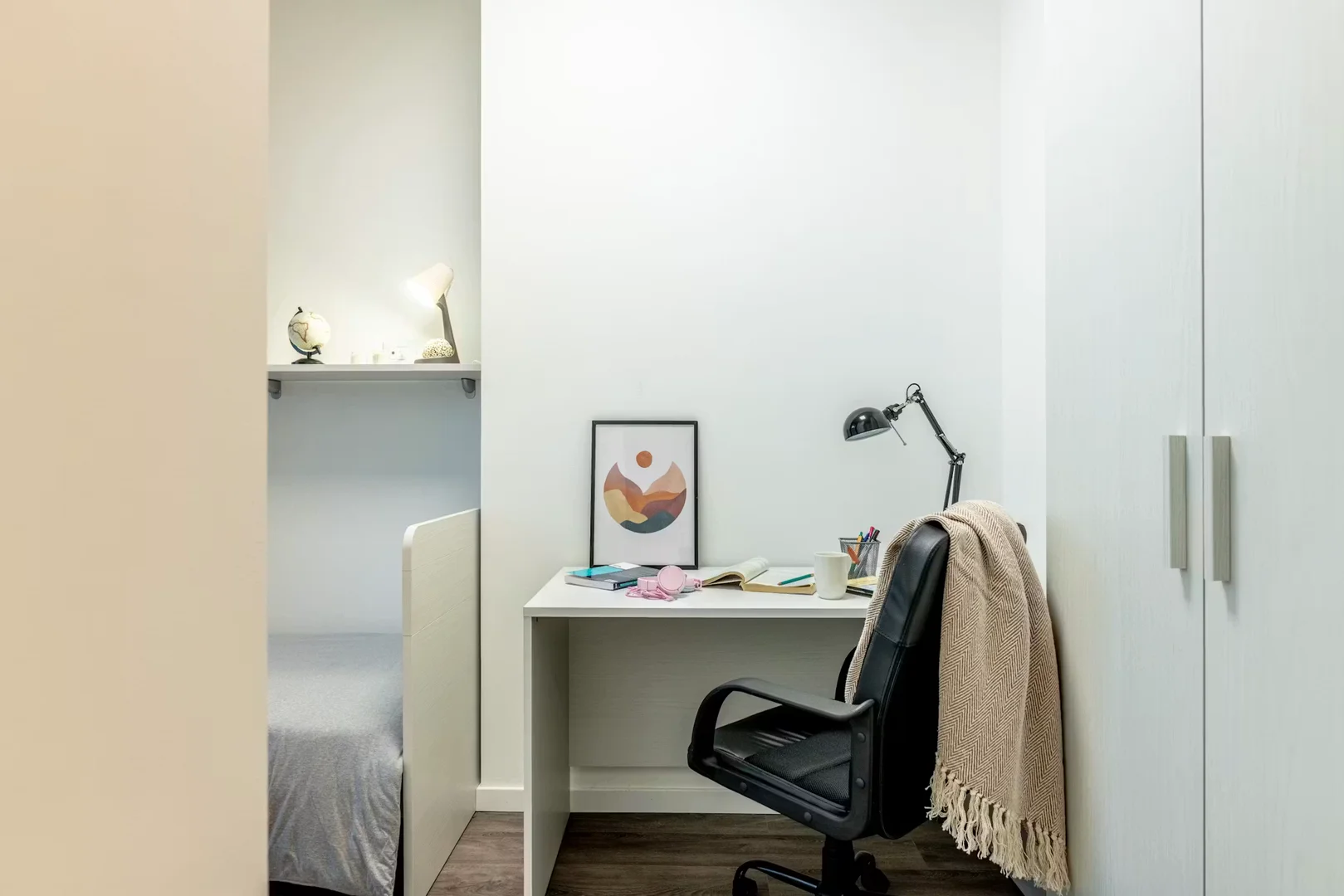 Quarto acolhedor para estudantes disponível em 