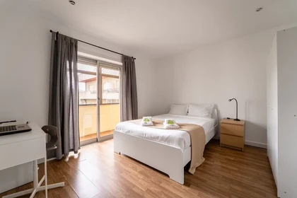 Quarto barato em Braga