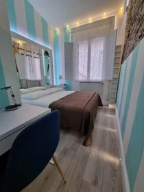 Zimmer mit Doppelbett zu vermieten Firenze