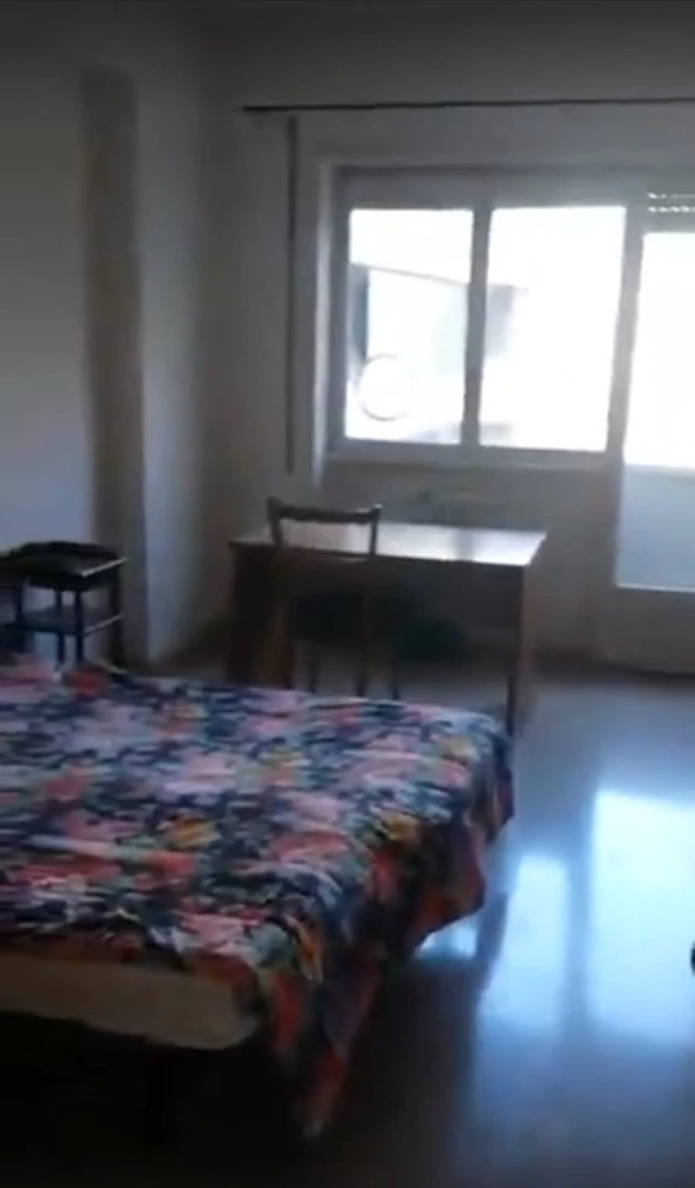 Habitación compartida barata en roma