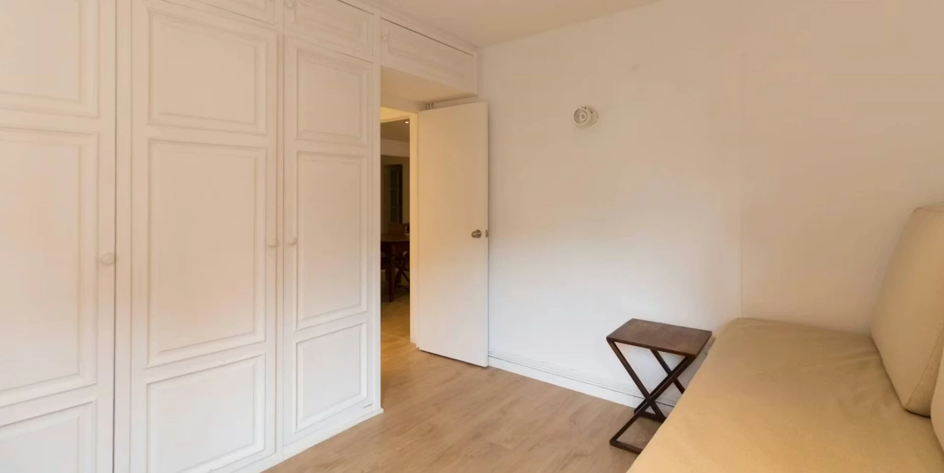 Bezahlbares Zimmer für Studenten mit ausreichender Beleuchtung in 