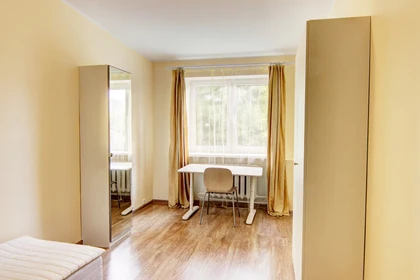 Habitación privada barata en Vilna