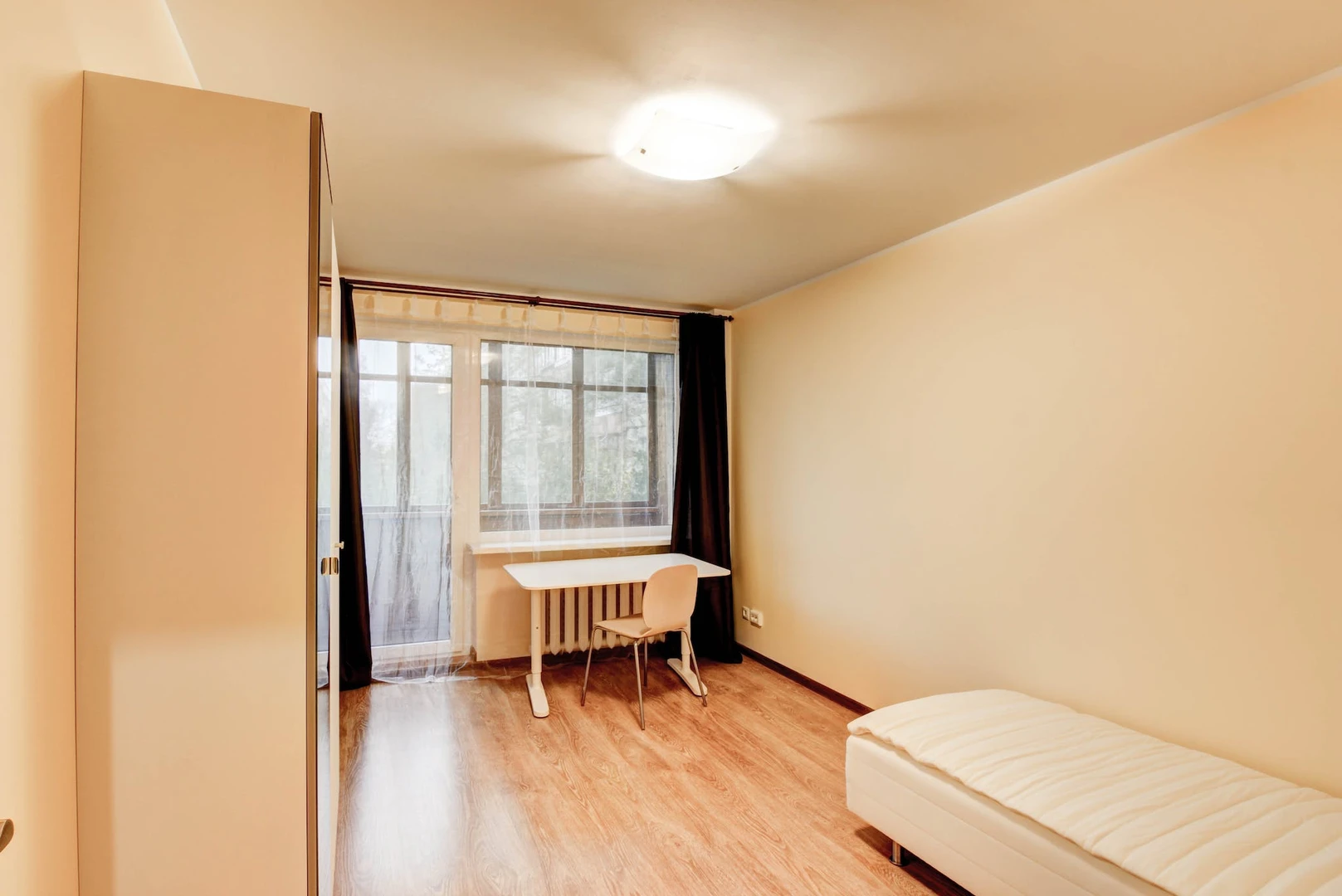 Chambre à louer dans un appartement en colocation à vilnius