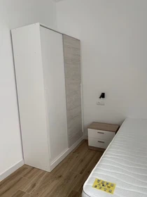 Alquiler de habitación en piso compartido en Valencia