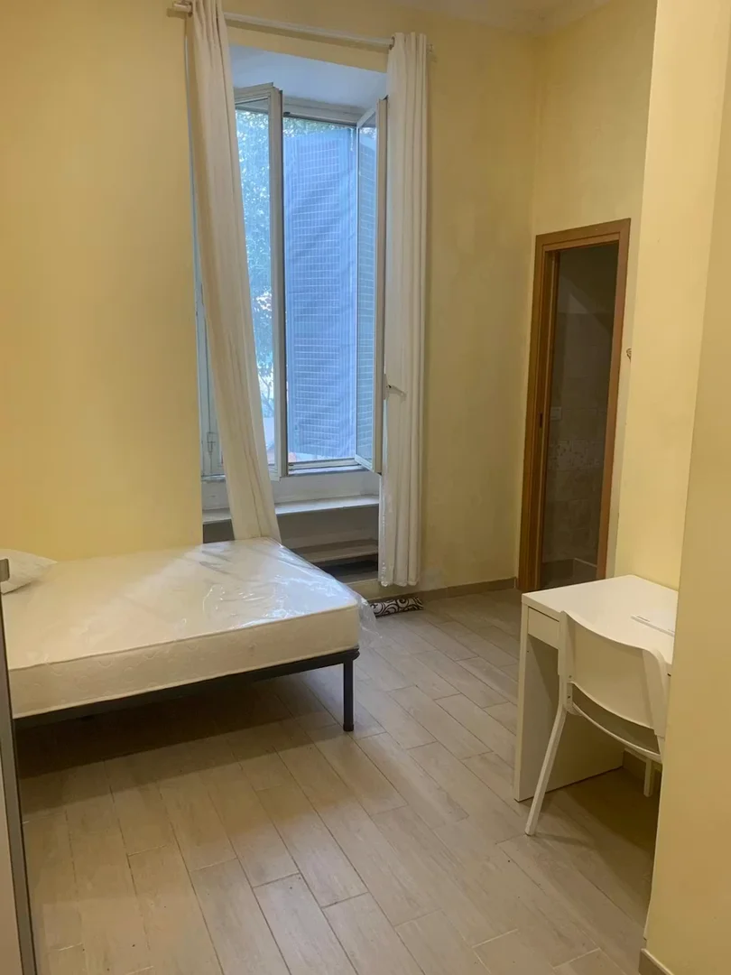 Student-friendly room in  with modern amenities