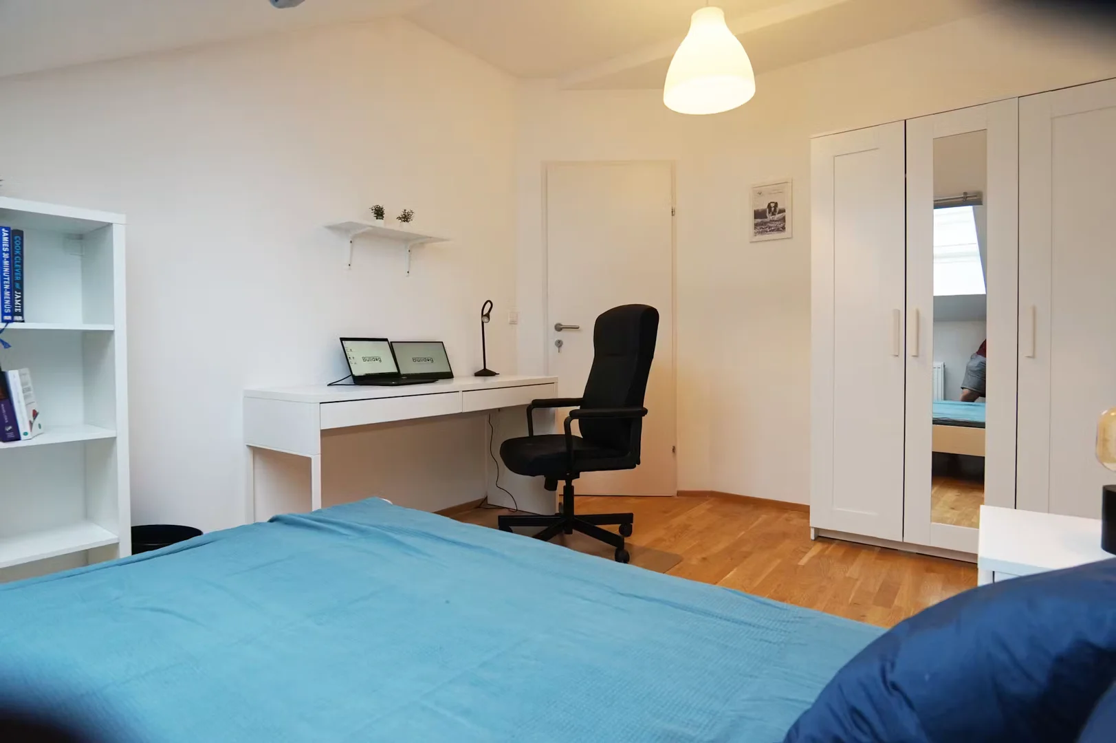 Habitación asequible para estudiantes con buena iluminación en 