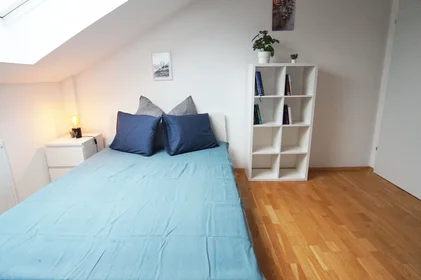 Chambre privée à Herzgasse, Favoriten, image 1 de 10