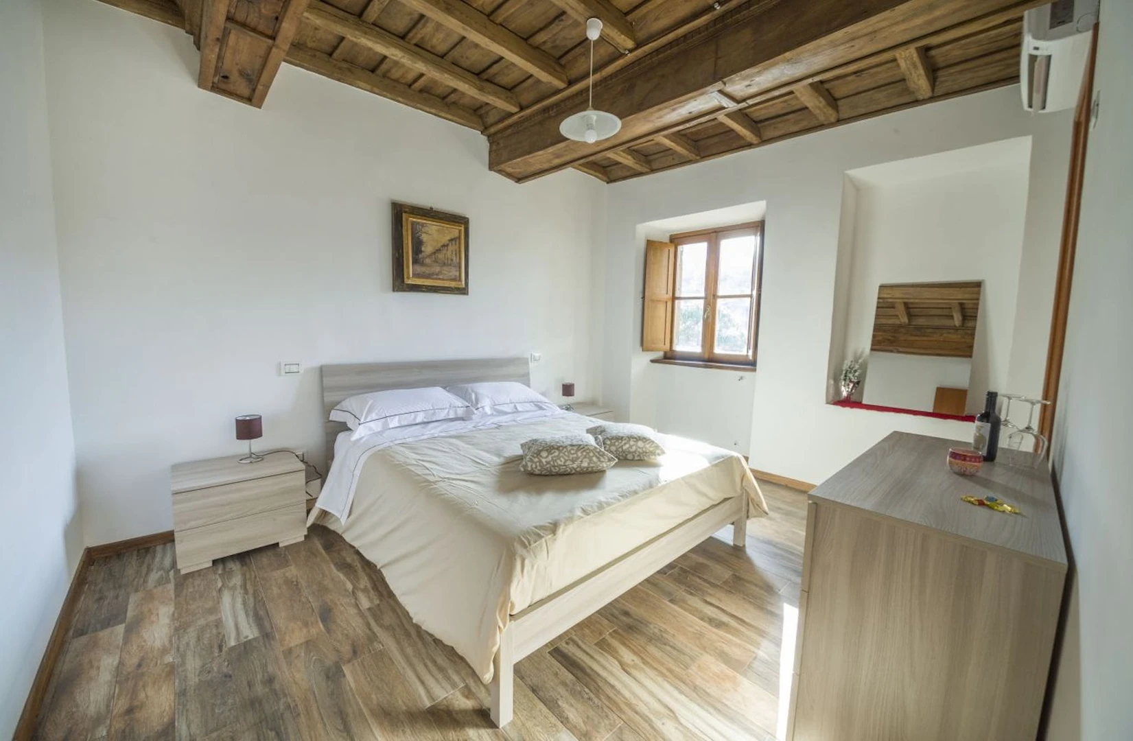Cheap shared room in Viterbo