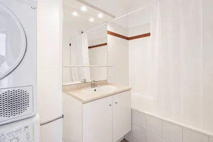 Chambre privée à Rue du Bailly, La Plaine Saint-Denis, image 10 de 10