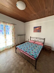 Zimmer mit Doppelbett zu vermieten Athens