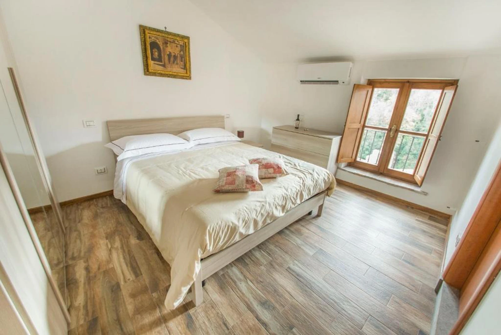 Shared room in 3-bedroom flat Viterbo