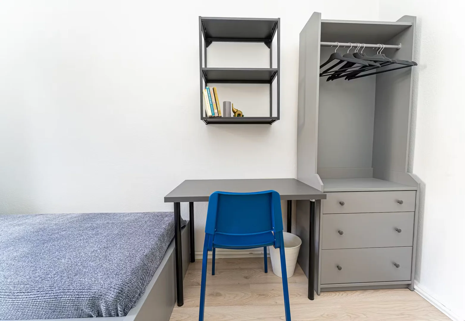 Chambre à louer dans un appartement d'étudiant à , entièrement meublée