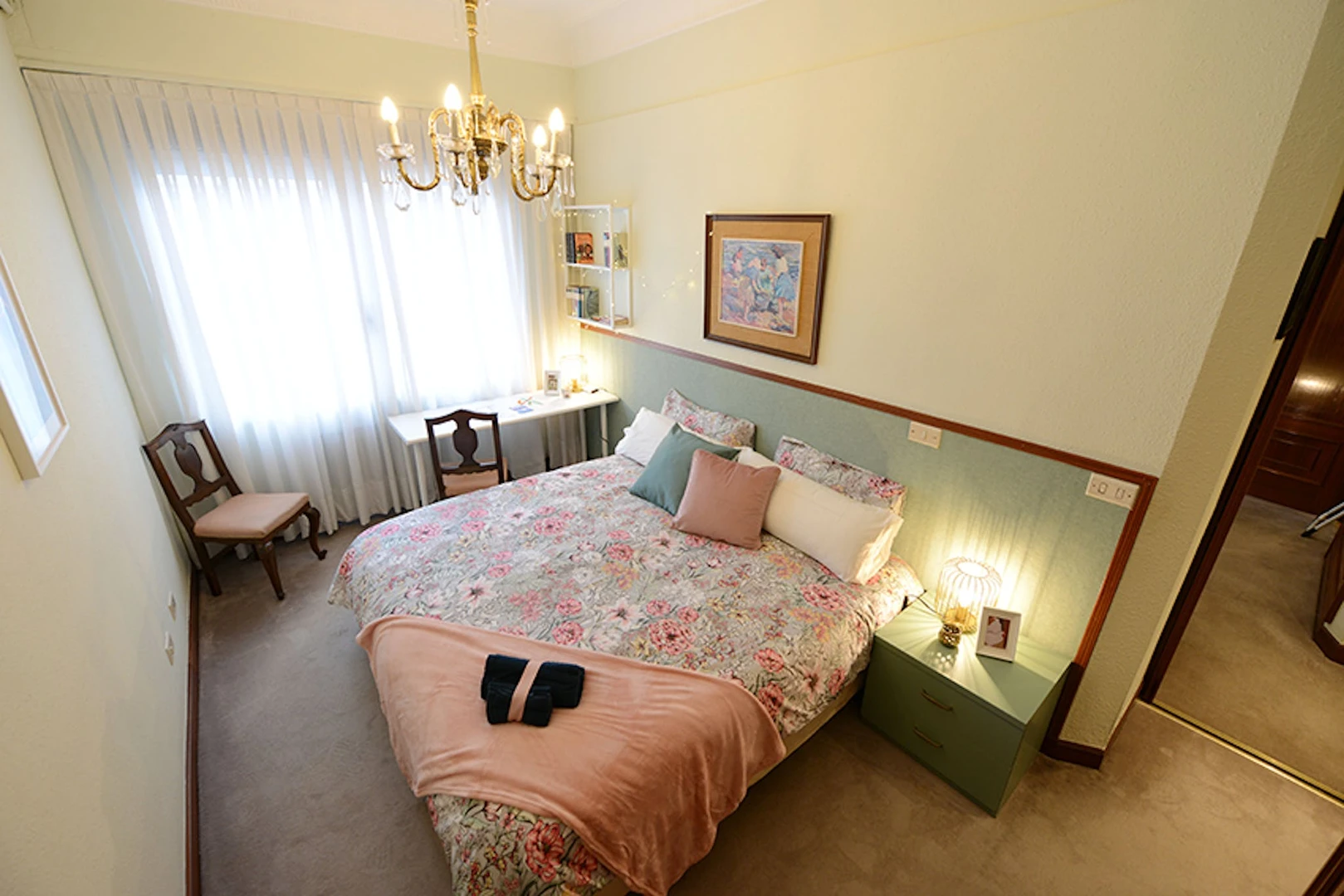 Quarto para alugar com cama de casal em Bilbau