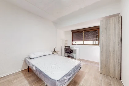 Room for rent with double bed Castellon-de-la-plana-castello-de-la-plana