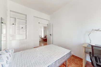 Room for rent in a shared flat in Castellon-de-la-plana-castello-de-la-plana