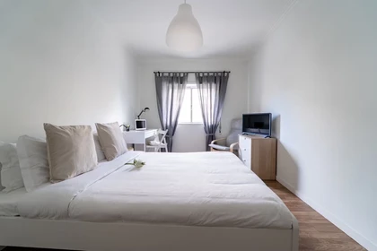 Günstiges Privatzimmer in Braga