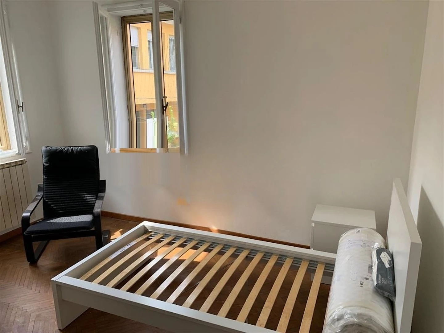 Room for rent in a shared flat in Venezia