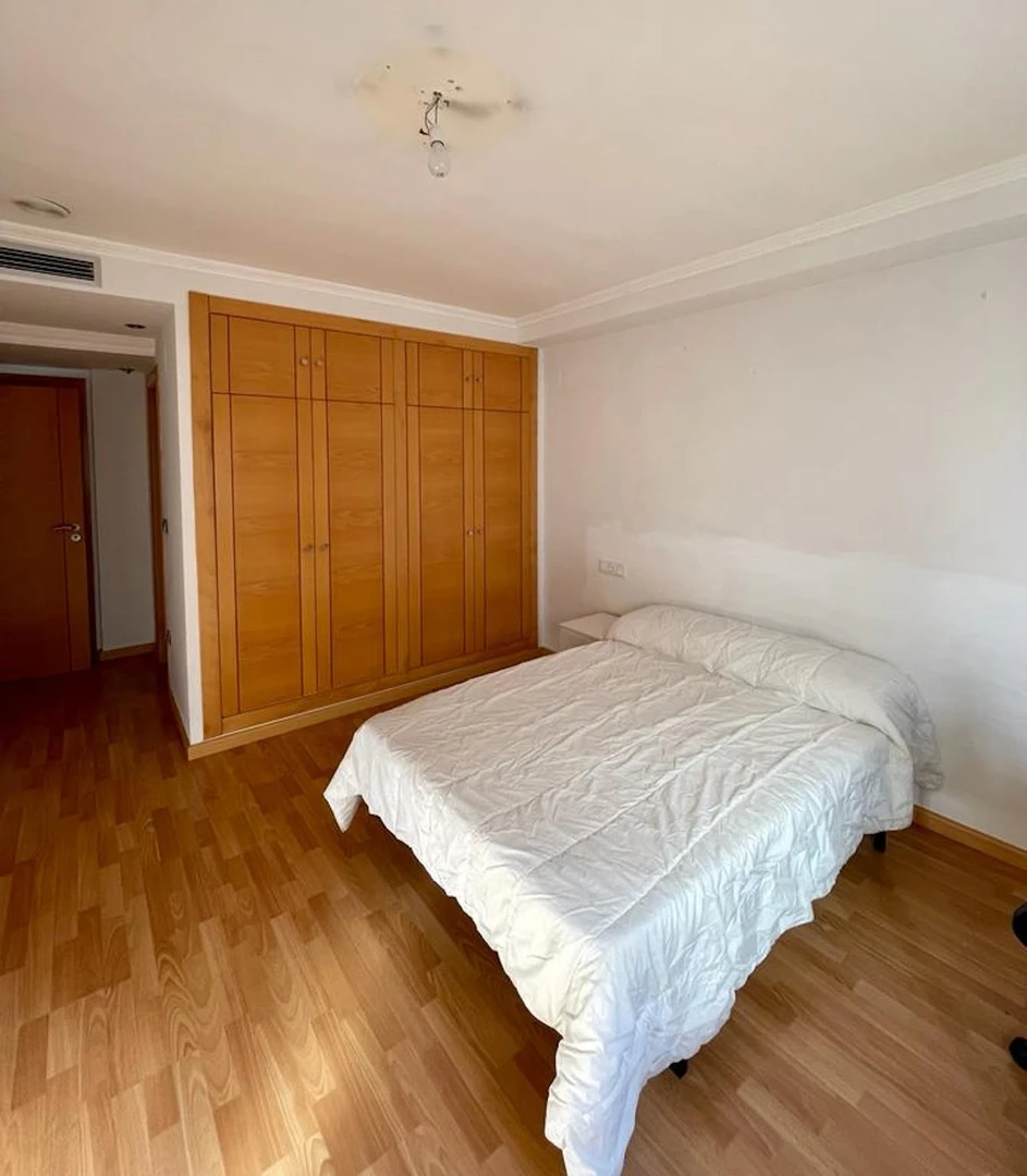 Habitación en alquiler con cama doble Castellón De La Plana