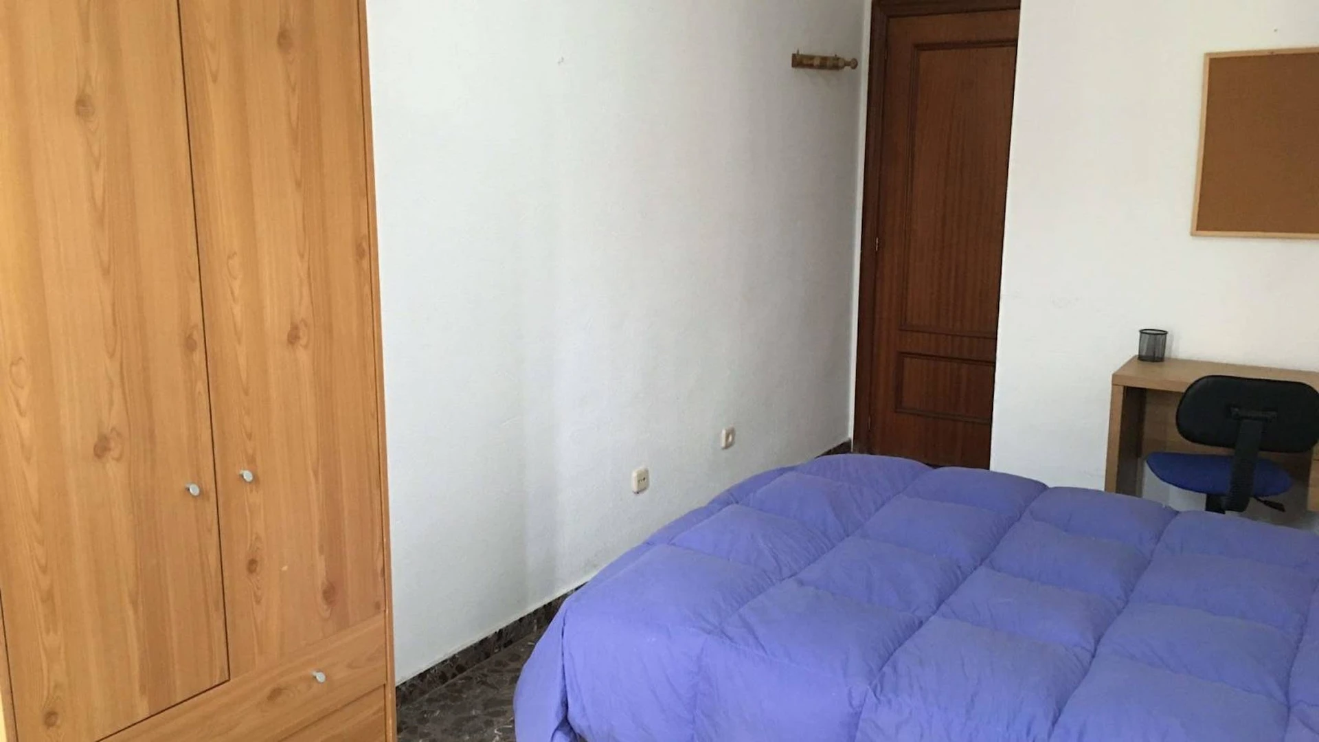 Stanza in affitto in appartamento condiviso a Cartagena