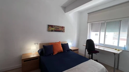 Cheap private room in Cartagena