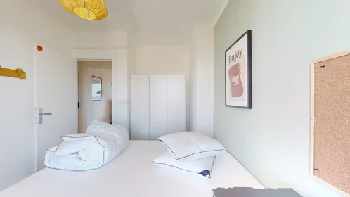 Stanza privata in Boulevard de Roux, 4th Arrondissement, immagine 10 di 10