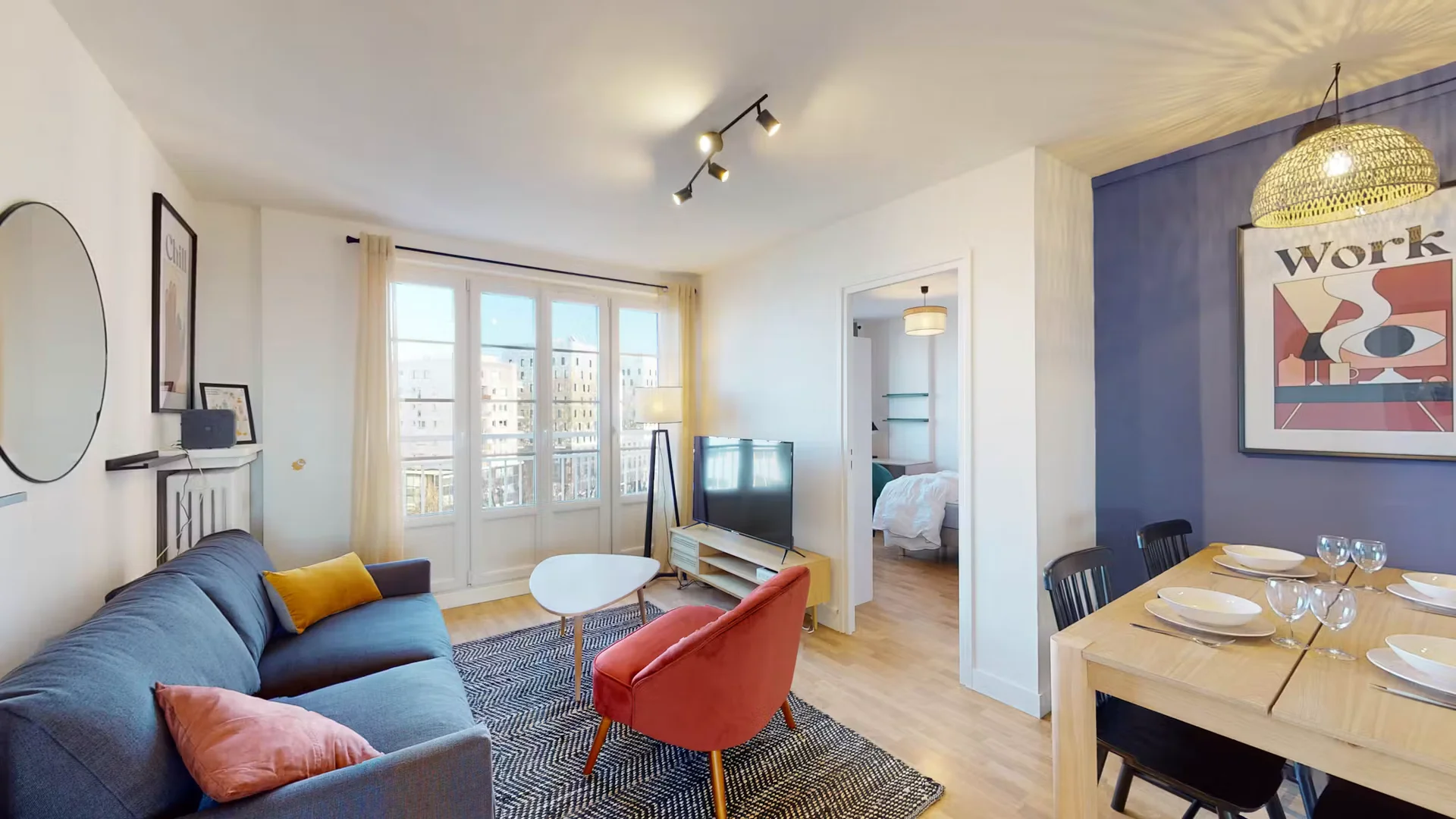 Quarto amigo do estudante em com comodidades modernas