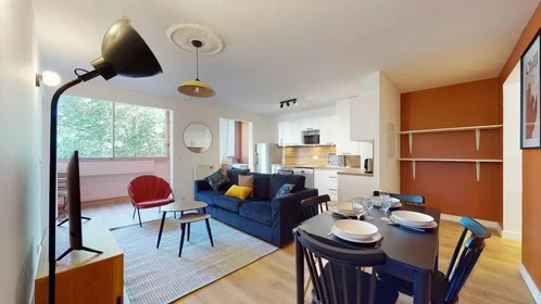 Özel oda konumu Avenue du Four d'Eyglun, Jas-de-Bouffan, 1 6 görüntüsü