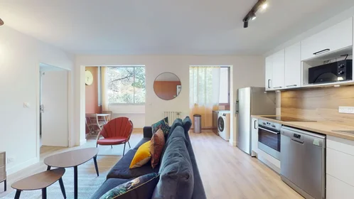 Habitación privada en Avenue du Four d'Eyglun, Jas-de-Bouffan, imagen 2 de 6