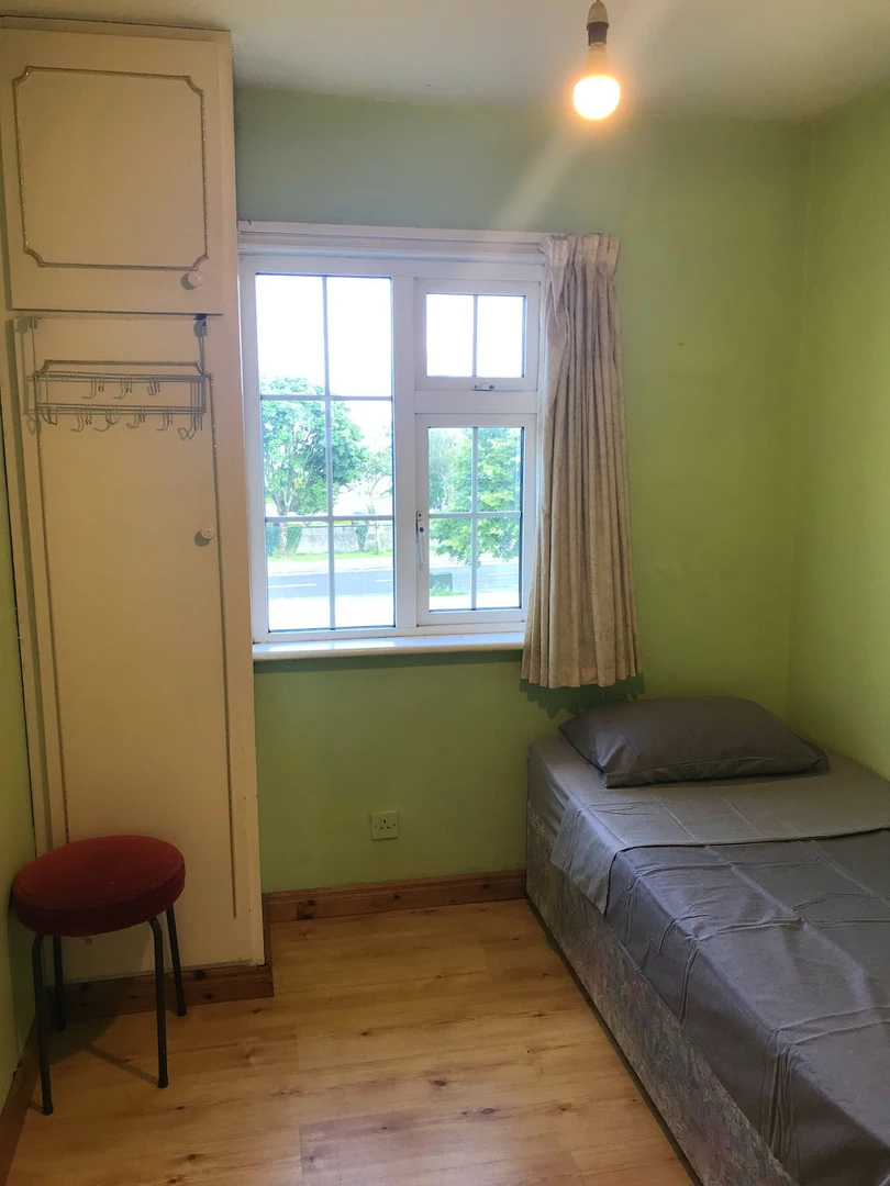 Galway de çift kişilik yataklı kiralık oda