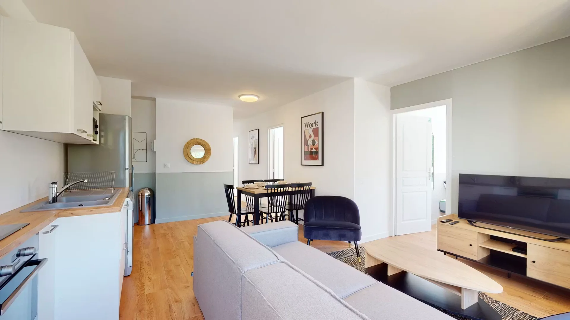 Room for rent in student apartment in , fully furnished