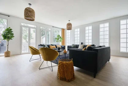 Habitación privada en 271 Rue d'Estienne d'Orves, 92700 Colombes, France, imagen 23 de 32
