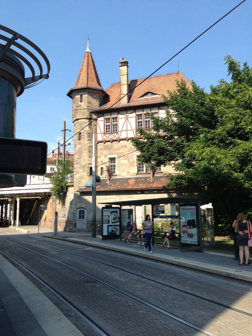 Moderne und helle Wohnung in Strassburg