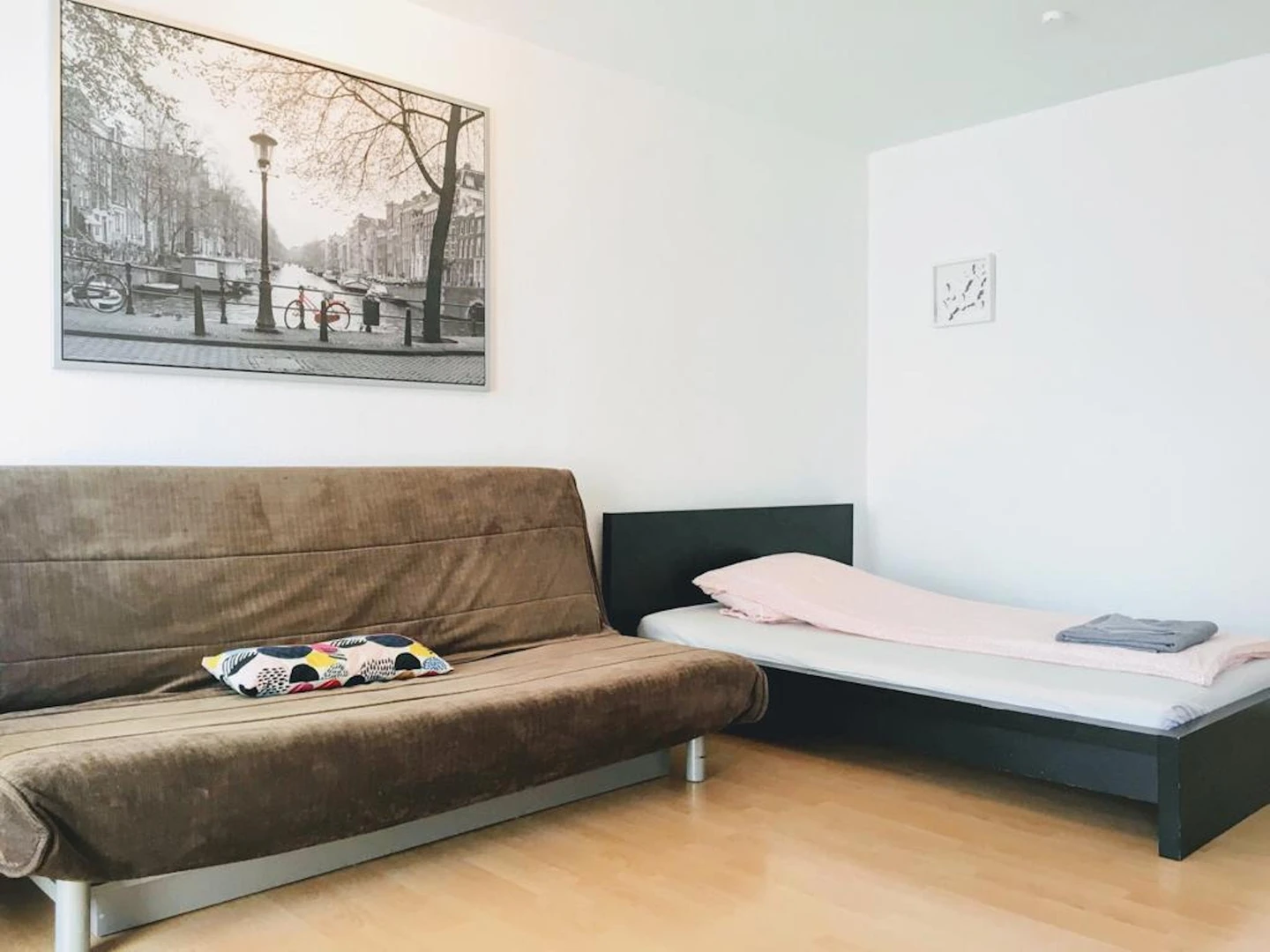 Apartamento totalmente mobilado em Dortmund