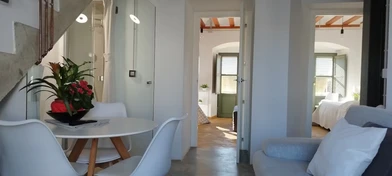 Apartamento totalmente mobilado em Córdova