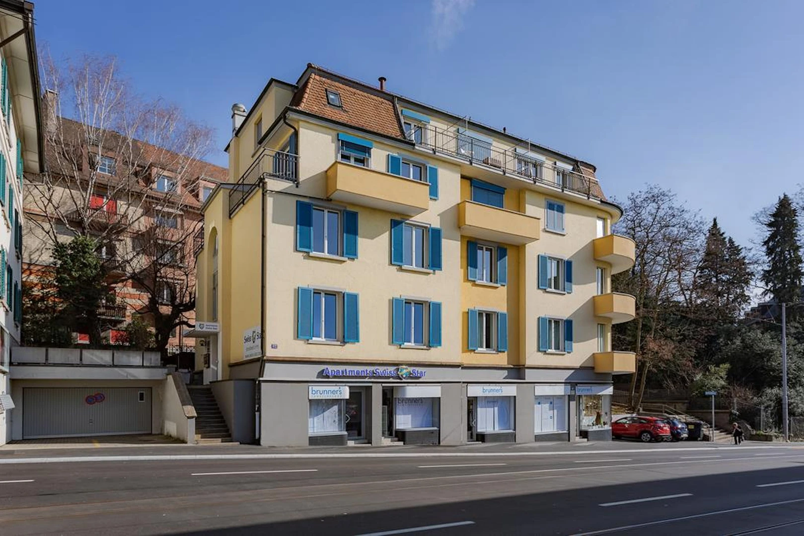Appartamento completamente ristrutturato a Zurich