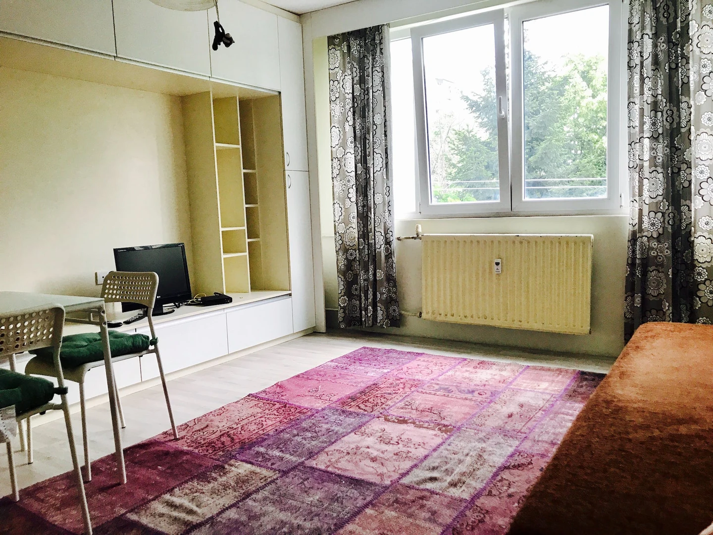 Nowoczesne i jasne mieszkanie w Sofia
