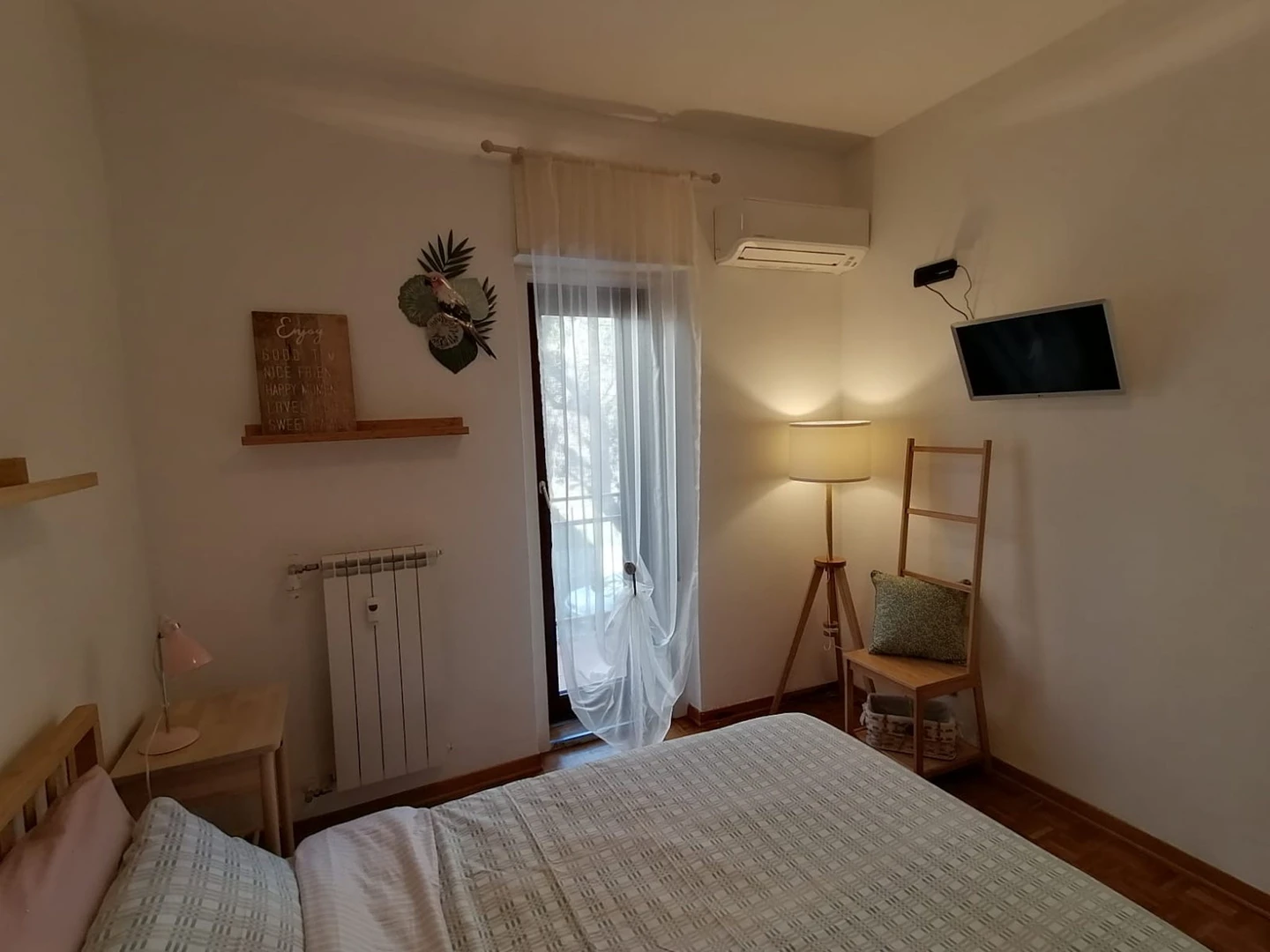 Moderne und helle Wohnung in Trieste
